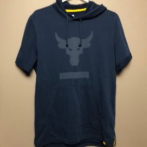 Men’s Project Rock Short Sleeve Hoodie Medium